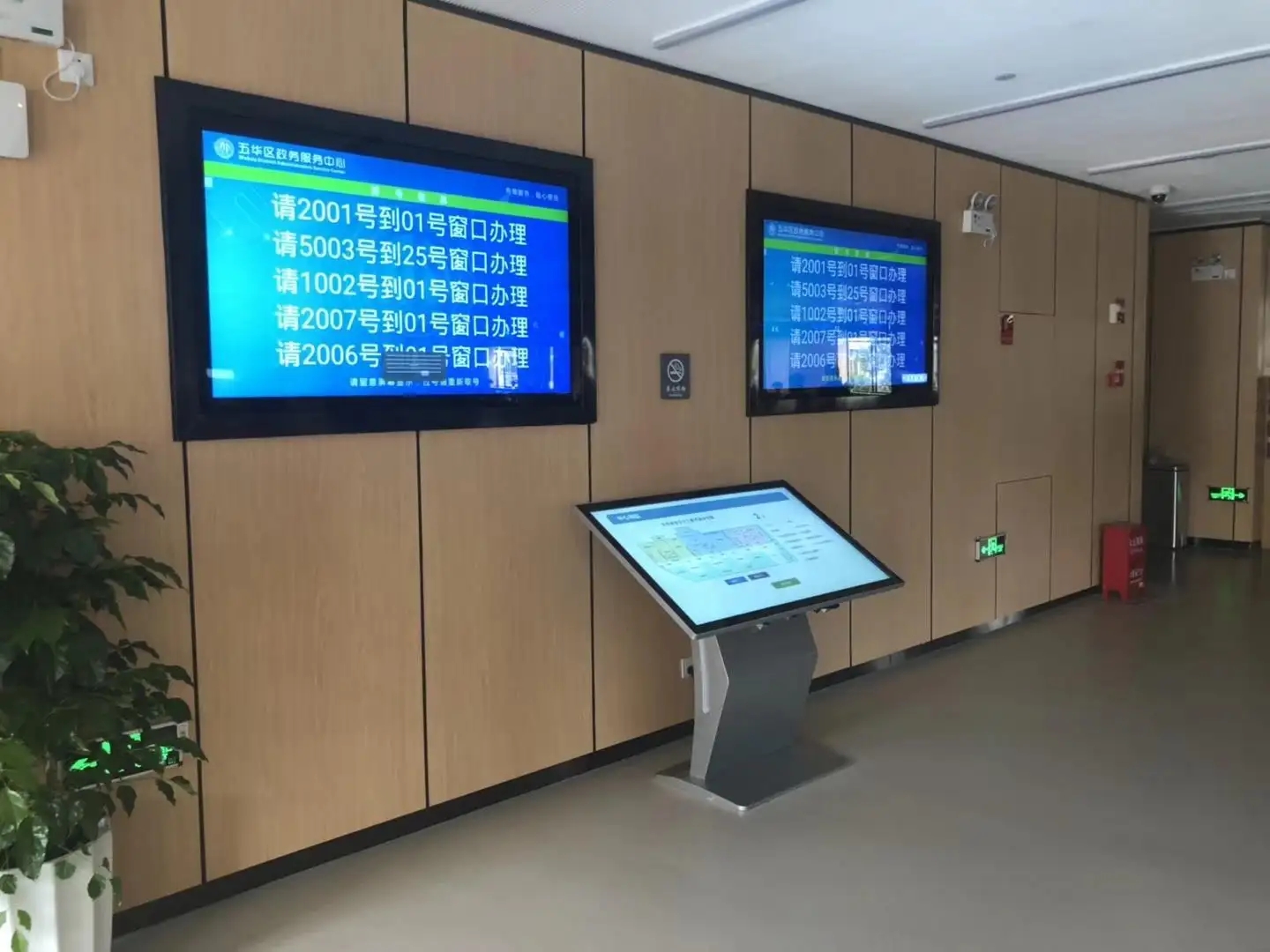 醫(yī)療廣告觸摸一體機的好處